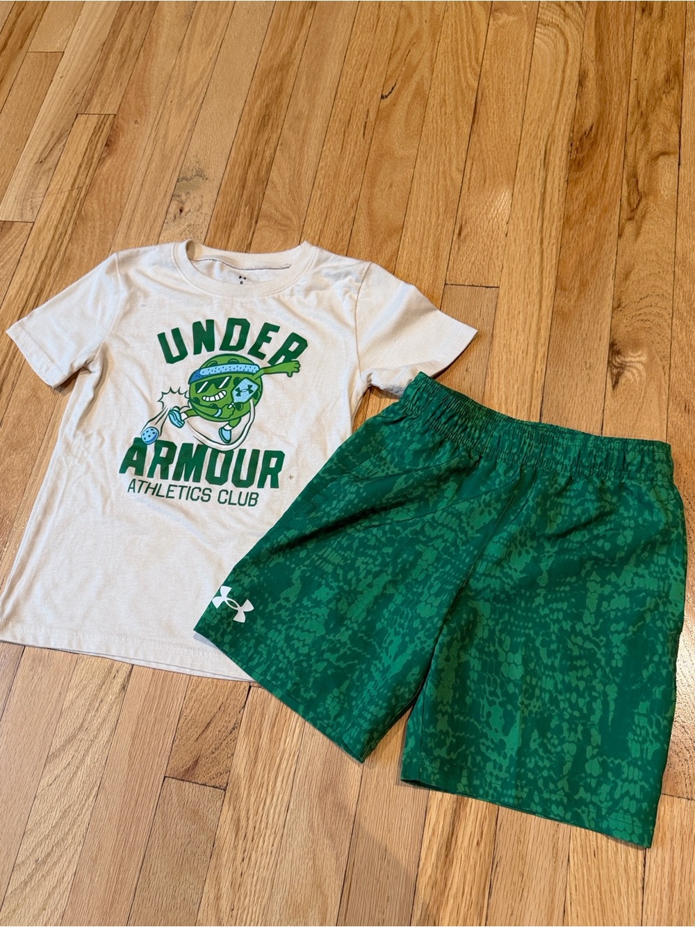 Under Armour Boys 2pc set